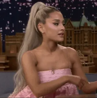 🌙 4932db0a Ariana Grande piosenkarz, celebryta, muzyk, gwiazda pop telegram sticker