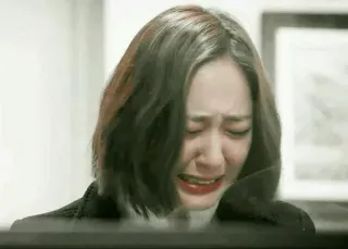 ⚓️ 478d75f6 woman, crying, sad, emotion, upset, distressed whatsapp sticker