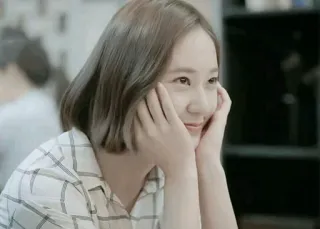 ⚓️ 9881440a woman, portrait, Korean, actress, person, smile whatsapp sticker