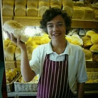 🍩 d69c6c28 panadero, pan, comida, delantal, panadería, sonrisa, Harry Styles telegram sticker
