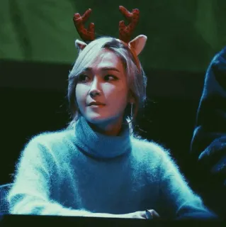 🗽 2b49ae9d Frau, Rentiergeweih, Pullover, Weihnachten, Porträt whatsapp sticker