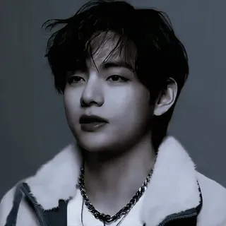 🔗 14b6bb0f người đàn ông, chân dung, dây chuyền, trang sức, người nổi tiếng, diễn viên, ca sĩ telegram sticker