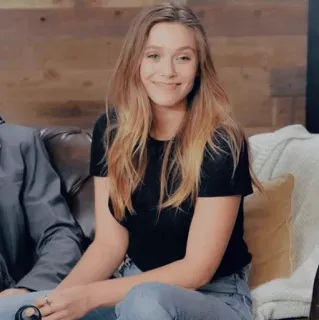 ◾️ 3e81644d wanita, orang, duduk, kasual, tersenyum telegram sticker