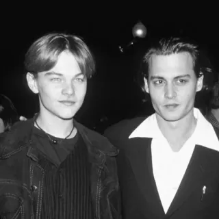 L & J ⛓by :@DevilBeach whatsapp stickers