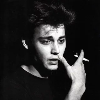 ⛓ a8454a85 ภาพเหมือน, บุหรี่, สูบบุหรี่, คน, ขาวดำ, ยาสูบ, นักแสดง telegram sticker