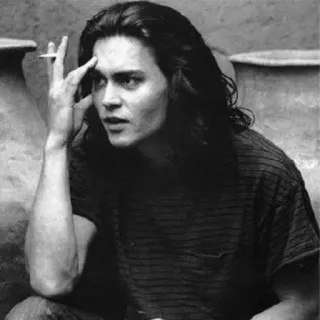 ⛓ ac58d04e จอห์นนี เดปป์, สูบบุหรี่, ขาวดำ, ผู้ชาย, ภาพเหมือน telegram sticker