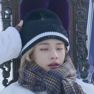 👍 7bf82bf6 telegram sticker