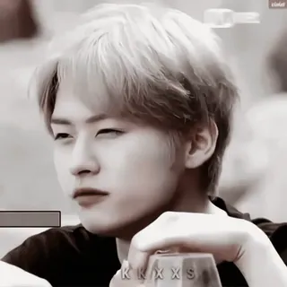 🍒 037d46d3 KXXXS whatsapp sticker