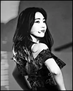 🍩 49358bc7 mujer, cantante, artista, retrato, actriz, celebridad, kpop telegram sticker