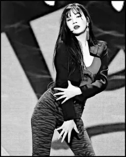 🍩 fb9f6ef0 mujer, cantante, artista, estilo, moda, pose telegram sticker