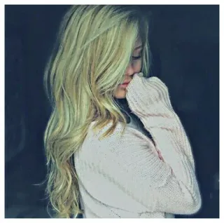 🥀 2a187778 金发, 女人, 毛衣, 肖像, 时尚, 女孩 whatsapp sticker