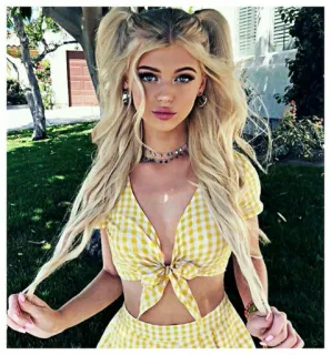 🥀 50c56569 金发, 女人, 摆姿势, 时尚, 模特, 黄色, 上衣, 户外 whatsapp sticker