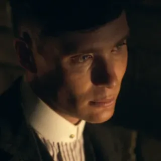 😔 9888289b Thomas Shelby Peaky Blinders портрет, мужчина, серьезный, костюм, Киллиан Мёрфи, Острые козырьки telegram sticker