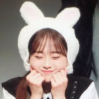 🐞 b6bbc789 woman, bunny hat, portrait, cute, smile whatsapp sticker