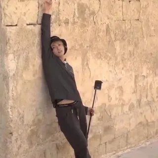 😏 9305c00b telegram sticker