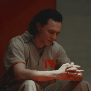 😔 5908d0d7 Loki Marvel, super-herói, Disney+, personagem, vilão whatsapp sticker