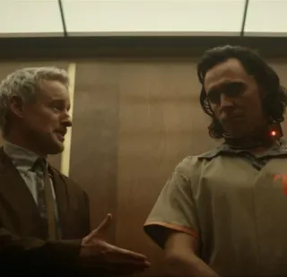 🤝 b6bd078e Loki loki, owen wilson, marvel, série, disney, elevador whatsapp sticker