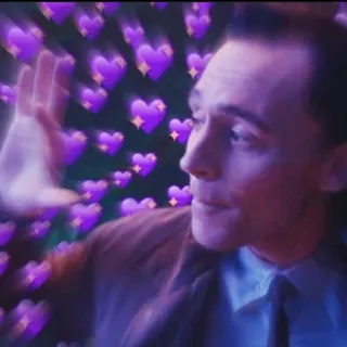 💜 cc7179fa Loki Loki (TV series) Loki, Marvel, Tom Hiddleston, corações roxos, personagem, série de TV whatsapp sticker