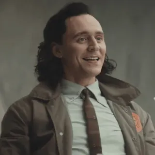 😌 e0563417 Loki Loki, Tom Hiddleston, Marvel, Disney, Personagem, Vilão, Deus whatsapp sticker