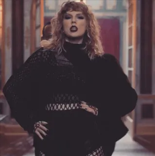 💧 930d07d5 Taylor Swift Pop star, Cantante, Donna, Celebrità, Moda, Stile telegram sticker