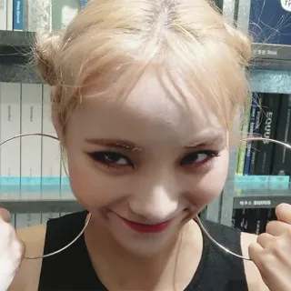 😏 efa32983 telegram sticker