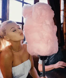 maryam_loren😶🚶💦 whatsapp stickers