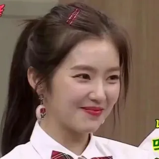 💖 93993d7d donna, persona, orecchini, capelli, sorriso, ritratto telegram sticker