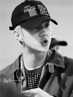 ✖ e0f8e36e telegram sticker