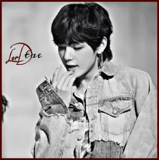 🃏 52a11890 LorTae persona, ritratto, monocromatico, giacca di jeans, acconciatura, orecchini, bellezza telegram sticker