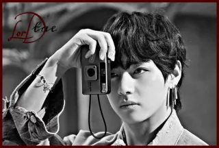 🃏 8f5c7012 LorTae persona, uomo, fotocamera, ritratto, bianco e nero, monocromo telegram sticker