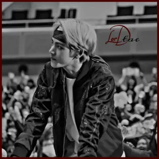 🥂 cd8522eb LorLrae persona, fan, folla, scala di grigi, interno, uomo telegram sticker