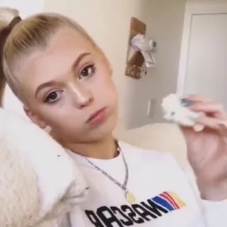 - Loren Gray | @Its_ArTina 🔥 telegram stickers