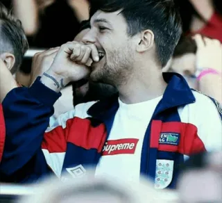 🔙 6b5b88a1 supreme supreme, clothing, t-shirt, fashion, streetwear, logo telegram sticker