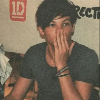 ⚽ a0fc0550 Louis Tomlinson celebridade, cantor, retrato, one direction, louis tomlinson telegram sticker