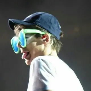 😛 a5618417 telegram sticker