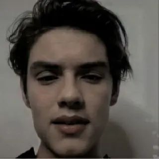 🍷 3da461c6 portret, młody mężczyzna, osoba, twarz, mężczyzna, zdjęcie portretowe telegram sticker