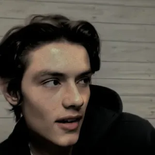 🍷 7a280f90 telegram sticker