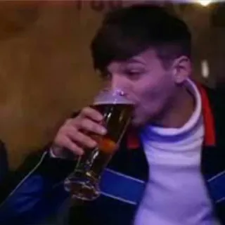 🖤 e5b4ba28 人, 飲酒, ビール, アルコール, 男性 telegram sticker