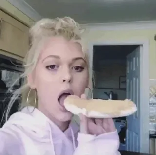 💫 9b13cb29 vrouw, eten, portret, sandwich whatsapp sticker