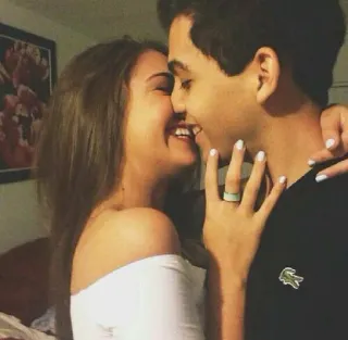 ❤️ 1034aff6 คู่รัก, ความรัก, ความโรแมนติก, ความรักใคร่, วัยรุ่น, ความสุข telegram sticker