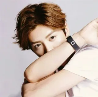 😶 defe07fc personne, homme, portrait, gros plan, bras, t-shirt telegram sticker