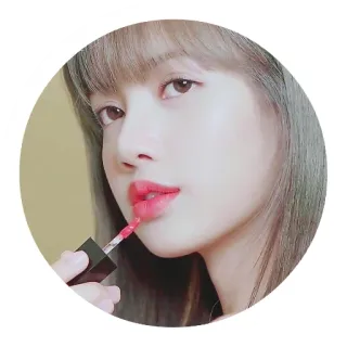 ❤️ f691422b Lisa lisa, kpop, trucco, bellezza, selfie, idol, blackpink telegram sticker