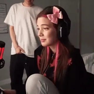 🌟 90d43a82 telegram sticker