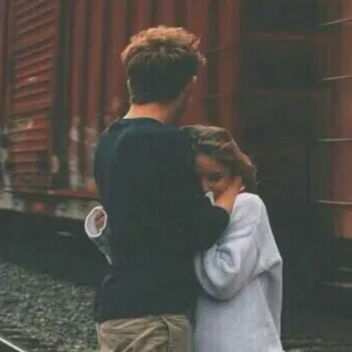 ❤ 974daf7a para, przytulanie, miłość, pociąg, kolej telegram sticker