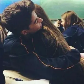 ❤ e7bfb9e2 przytulanie, uczucie, objęcie, przyjaźń, relacja telegram sticker