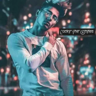 😎 320eeb89 Lucky the Styles mężczyzna, styl, osoba, portret telegram sticker