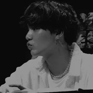 ➖ 7eb3198d người, chân dung, đàn ông, gương mặt, đơn sắc, đen trắng telegram sticker