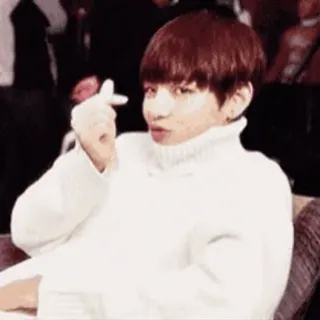 🎈 317070aa kpop, певец, жест сердечко, милый, портрет telegram sticker