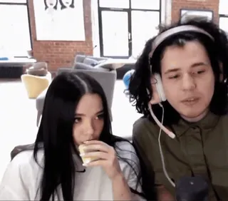 🫣 f8c80ba3 telegram sticker