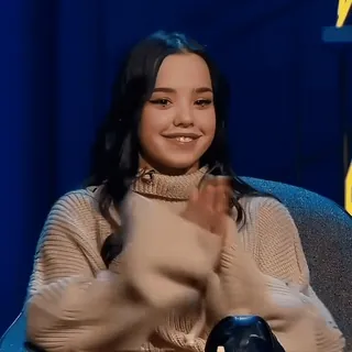 ☺️ 40809156 ผู้หญิง, คน, ภาพบุคคล, ยิ้ม, วัยรุ่น, ปรบมือ telegram sticker